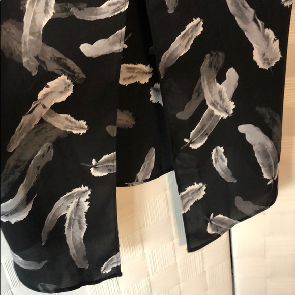 Split Back Tank - Picture 3 of 4